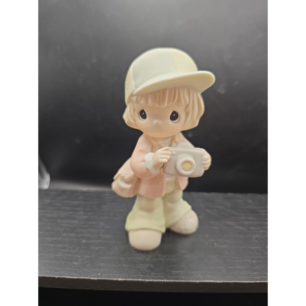 Vintage 1997 The Enesco Precious Moments Collector's Club-Child with Camera